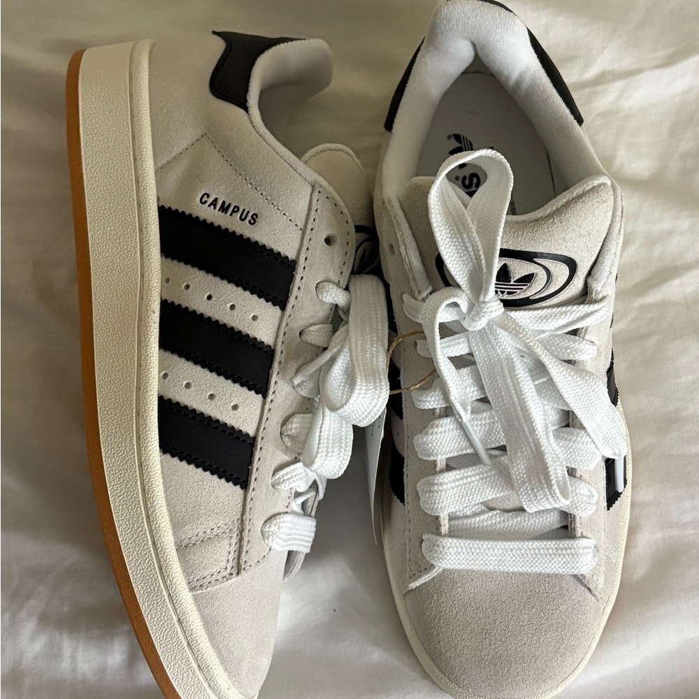 Adidas Campus 00s WOMENS 8
